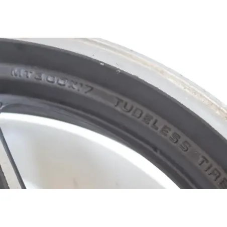Jante arriere HONDA VFS 750 1982 - 1985