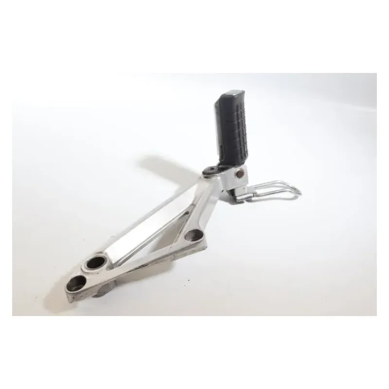 Platine arriere droite HONDA VFS 750 1982 - 1985