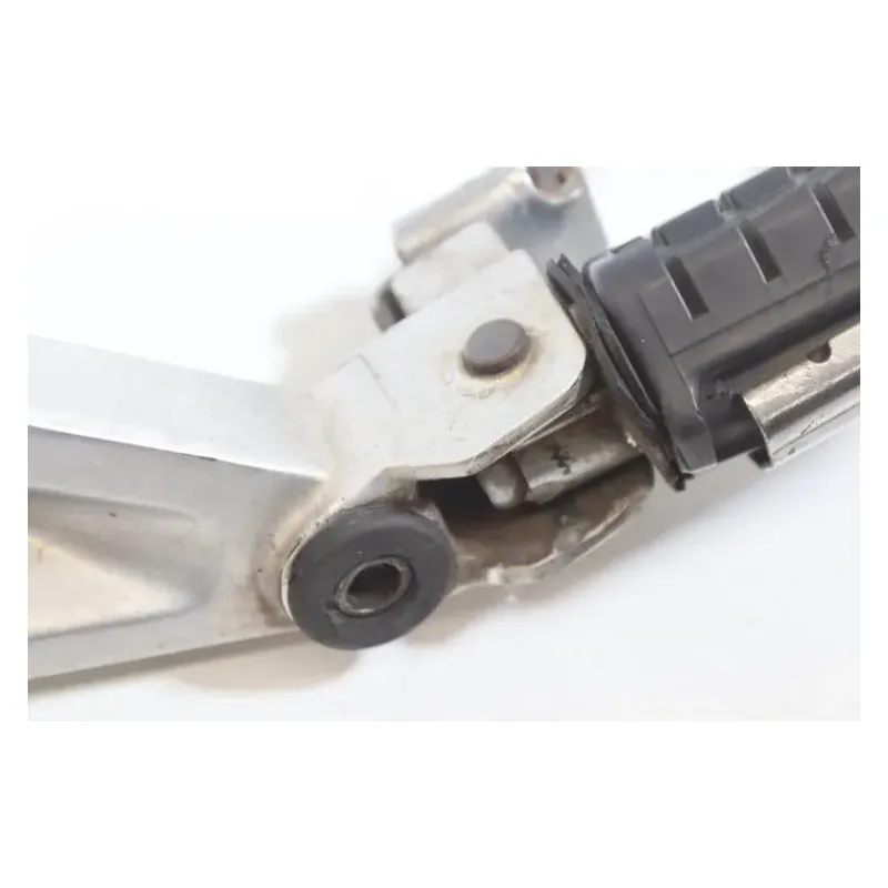 Platine arriere gauche HONDA VFS 750 1982 - 1985