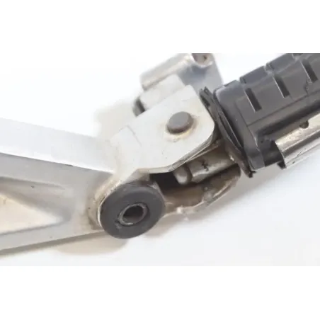Platine arriere gauche HONDA VFS 750 1982 - 1985
