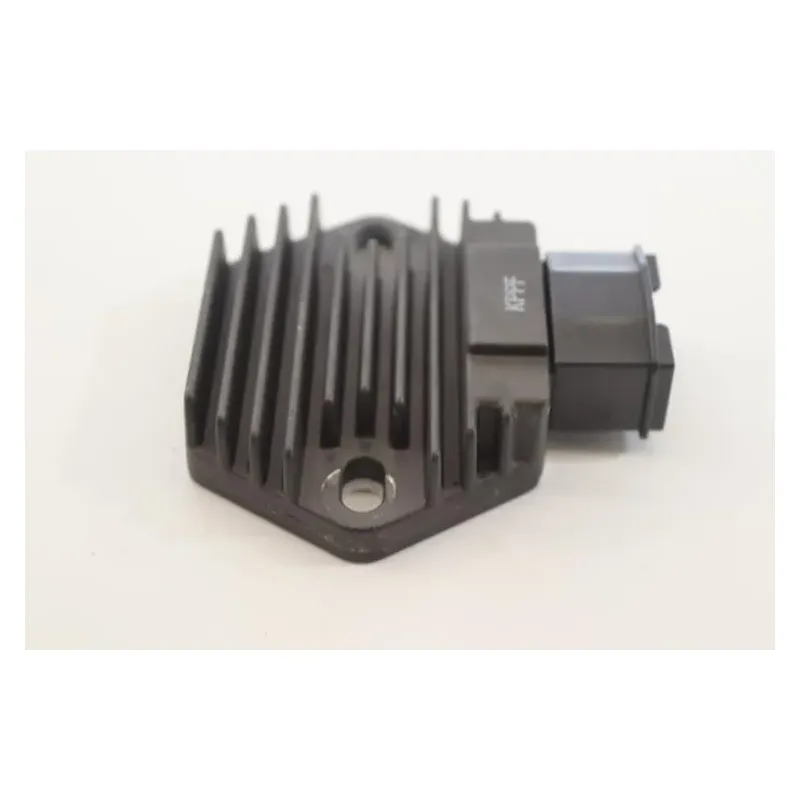 Regulateur charge batterie HONDA CBR 125 2004 - 2006