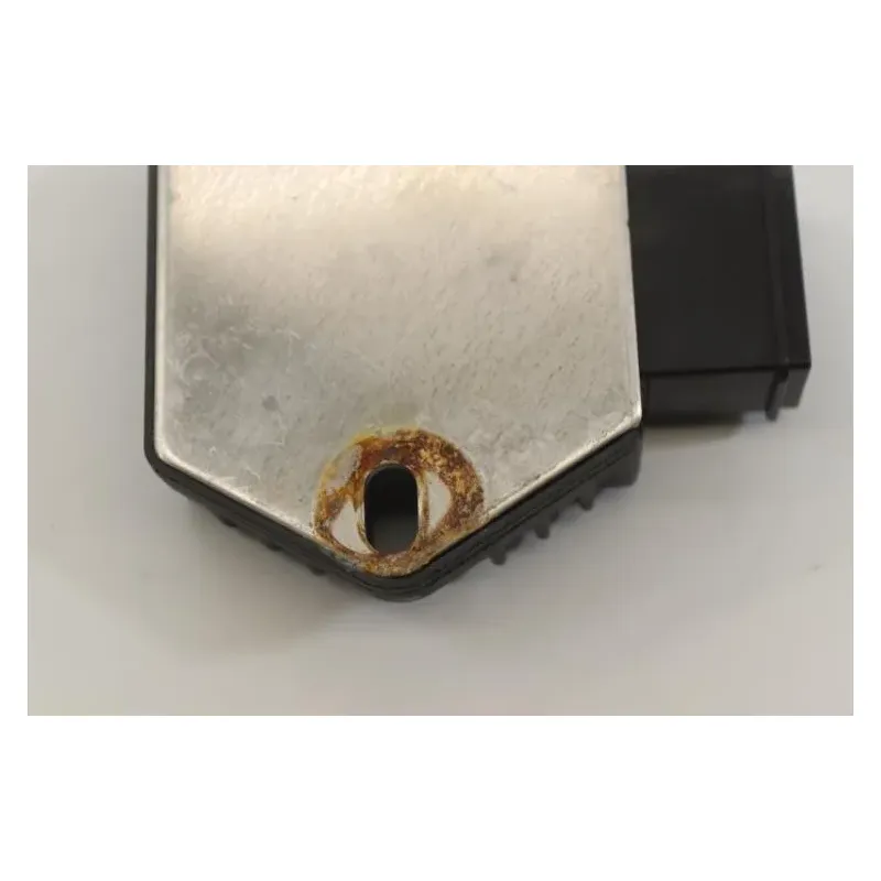 Regulateur charge batterie HONDA CBR 125 2004 - 2006