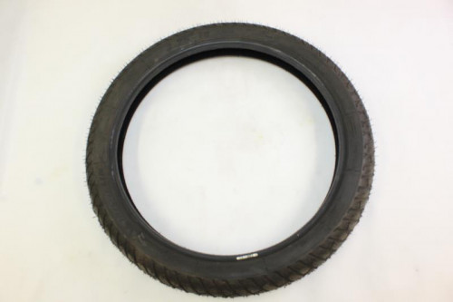Pneu avant YAMAHA YBR 125 04-05 CARBURATEUR