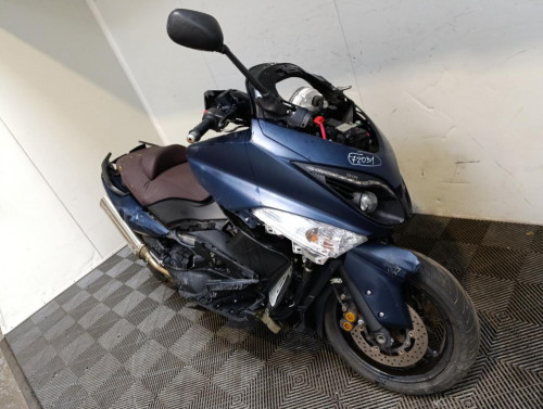 YAMAHA TMAX 500