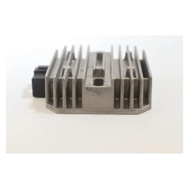 Regulateur charge batterie YAMAHA YZF 1000 R1 1998 - 1999