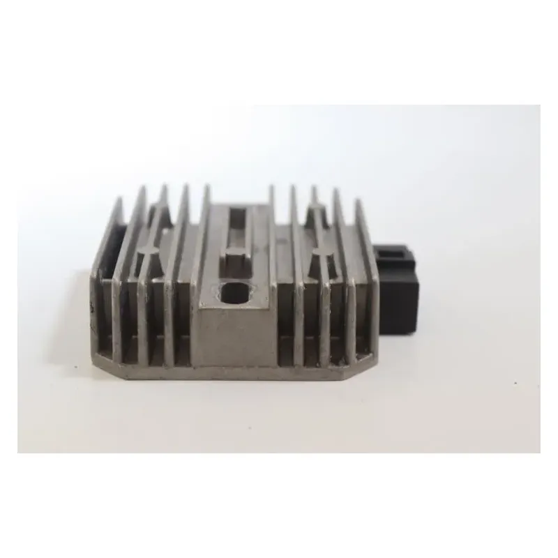 Regulateur charge batterie YAMAHA YZF 1000 R1 1998 - 1999