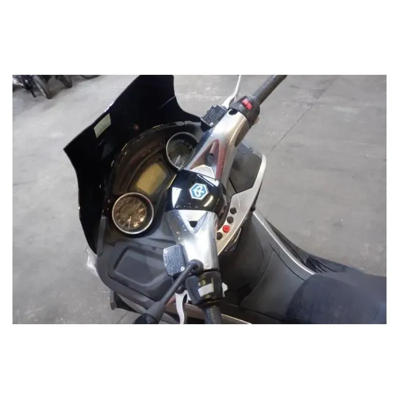 Poignee arriere droite PIAGGIO X10 125 2013 - 2015