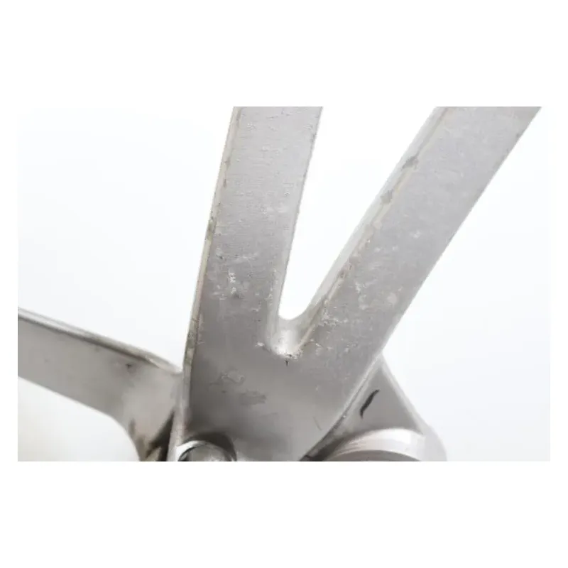 Platine arriere droite SUZUKI VX 800 1990 - 1997