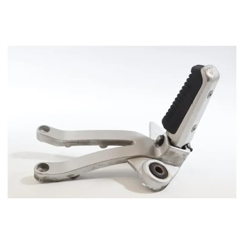 Platine arriere gauche SUZUKI VX 800 1990 - 1997