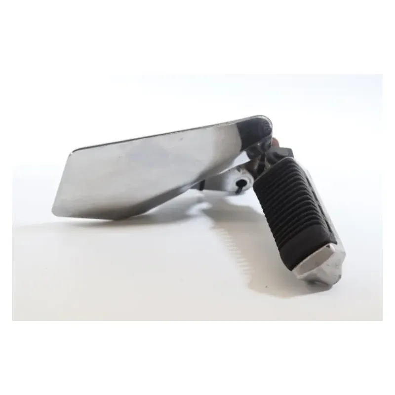Repose pieds avant droit SUZUKI VX 800 1990 - 1997