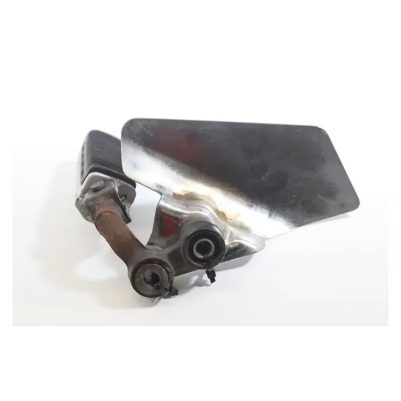 Repose pieds avant droit SUZUKI VX 800 1990 - 1997