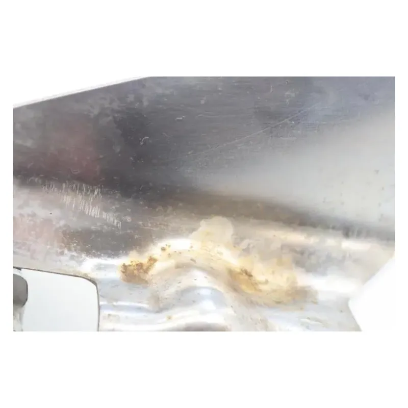 Repose pieds avant droit SUZUKI VX 800 1990 - 1997