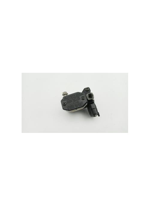 Maitre cylindre frein avant SUZUKI 125 GN 1983 - 2000