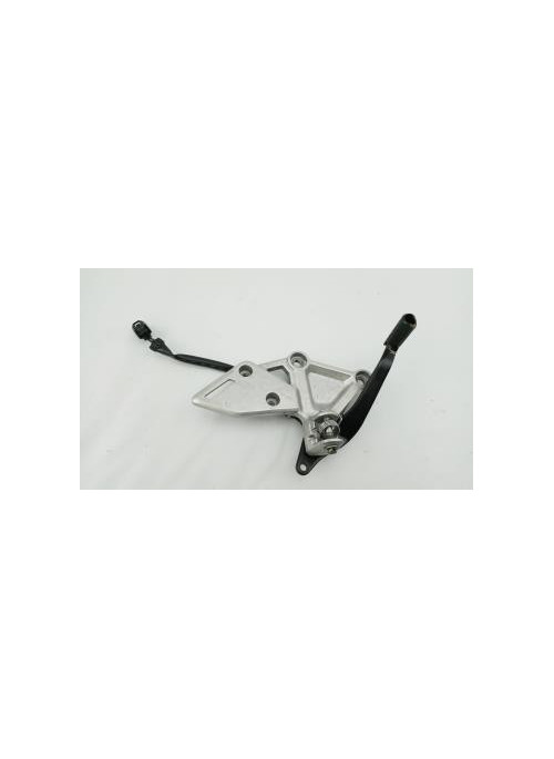 Platine avant droite HONDA 650 CBR R 2019 - 2020