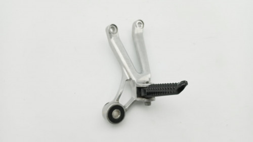 Platine arriere droite YAMAHA R1 2002 - 2003