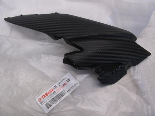 Cache carenage face avant droit YAMAHA MT-09 850 15-16 TRACER