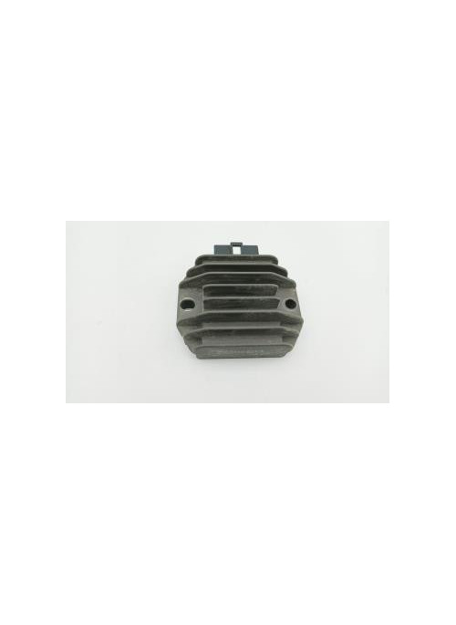 Regulateur charge batterie YAMAHA 125 YZF R 2008 - 2013