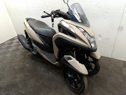 YAMAHA 125 TRICITY