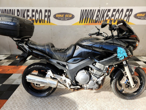 YAMAHA TDM 900