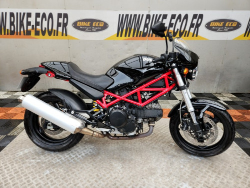 DUCATI 695 MONSTER