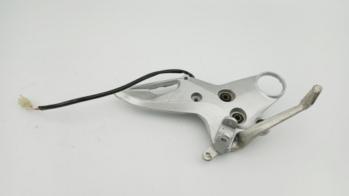 Platine avant droite SUZUKI 1300 GSX BKING 2008 - 2012