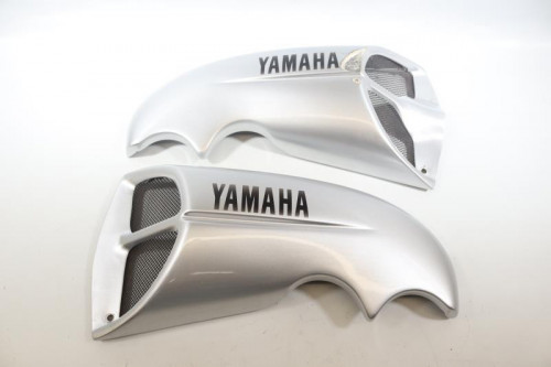Ecope radiateur gauche YAMAHA 1200 VMAX 1996 - 2002