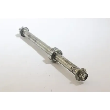Axe de roue arriere YAMAHA XJ 600 1984 - 1991