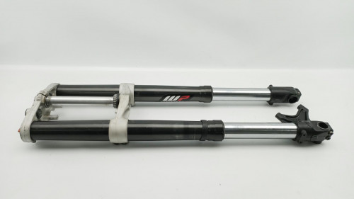 Fourche complete KTM 690 SUPERMOTO 2007 - 2010