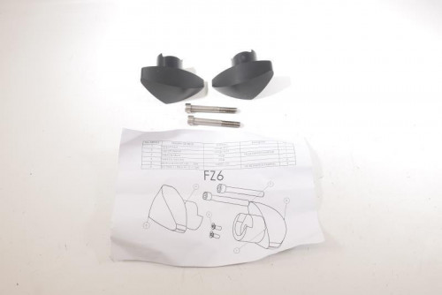 Protection cadre gauche YAMAHA 600 FZ6 2004 - 2006