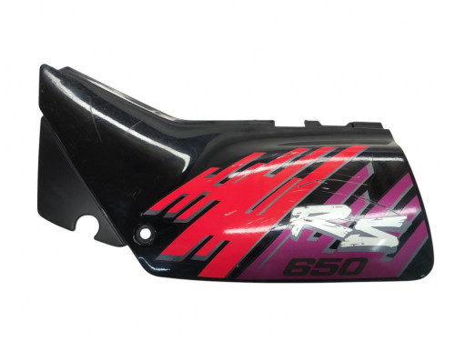 Cache carenage sous selle gauche SUZUKI DR 650 R 1990-1991