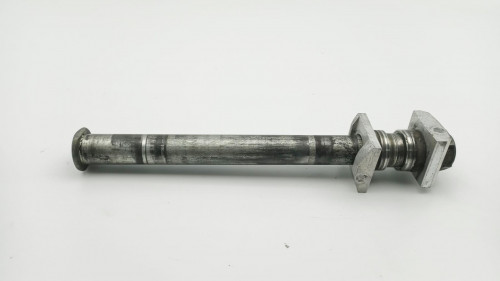 Axe de roue arriere SUZUKI 1000 TL S 1997 - 2001