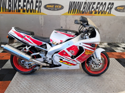 YAMAHA 750 YZF