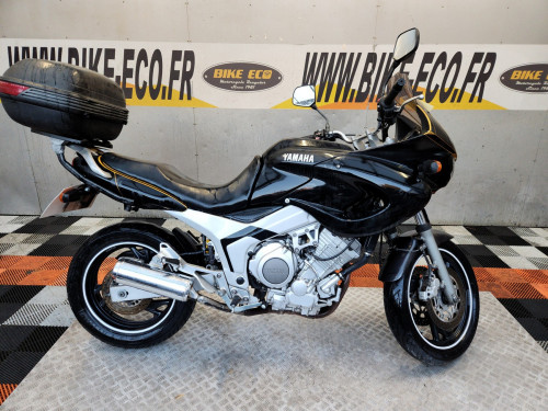 YAMAHA TDM 850