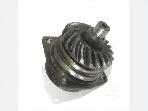 Pignon pont arriere HONDA VF C 750 1987-1988