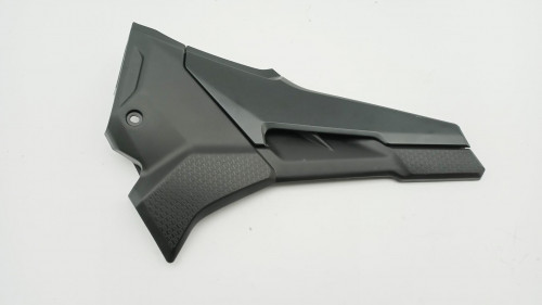 Habillage de cadre droit HONDA 500 CB X 2022 - 2023
