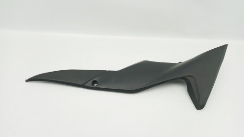 Habillage de reservoir gauche SUZUKI 650 SV 2016 - 2025