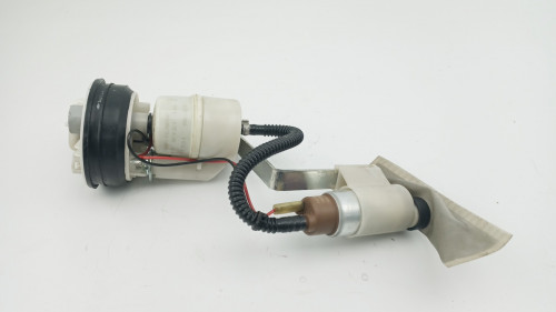 Pompe a essence PIAGGIO 300 MP3 TOURING 2011 - 2013