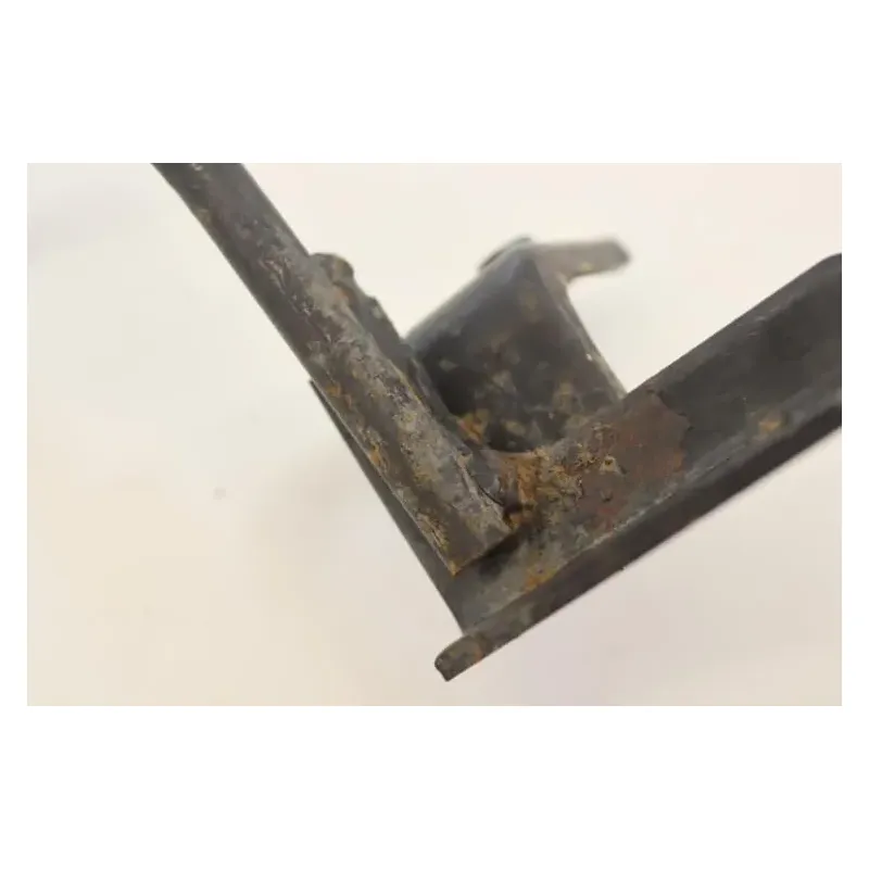 Support marche pied gauche KYMCO MAXXER 300 US 2005 - 2006