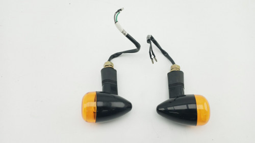 Clignotants arriere HYOSUNG 125 BOBBER 2024 - 2025