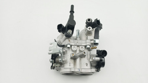 Rampe d'injection HYOSUNG 125 BOBBER 2024 - 2025