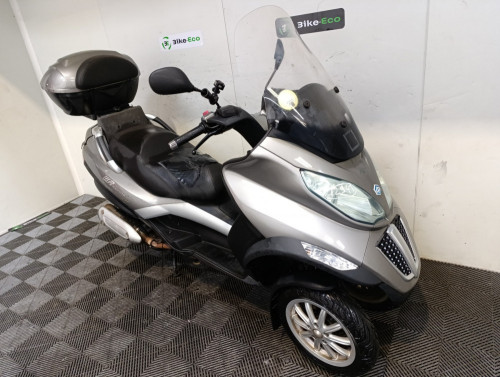 PIAGGIO MP3 125