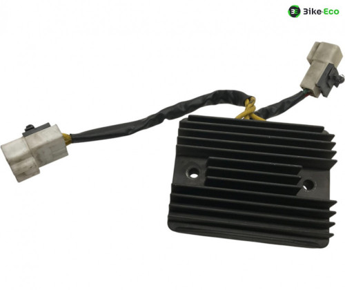 Regulateur charge batterie PIAGGIO MP3 500 2018-2020 MAXI ADVANCED