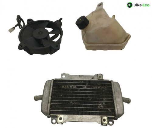 Radiateur eau PIAGGIO VESPA GTS 300 2010-2013 IE