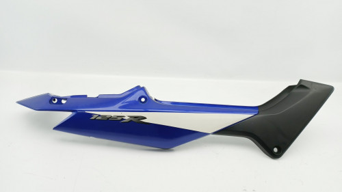 Coque arriere droit HONDA 125 CBR 2007 - 2010