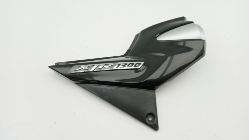 Cache lateral droit YAMAHA 1300 XJR 2007 - 2014