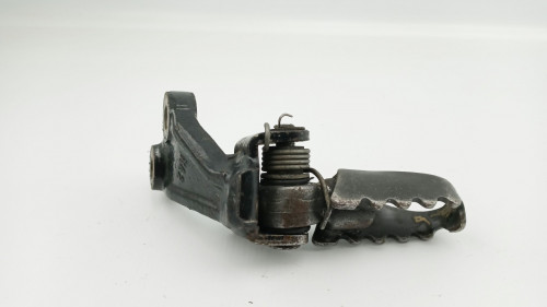 Repose pieds avant gauche HONDA 600 XL RM 1986 - 1986