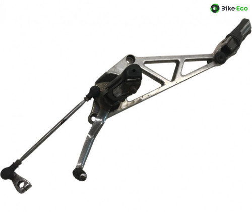 Platine avant gauche HONDA VF 750 F 1983-1984
