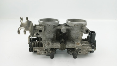 Rampe d'injection YAMAHA 500 TMAX 2004 - 2007
