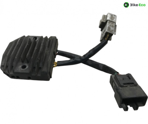 Regulateur charge batterie HONDA SH 300 2007-2010