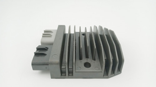 Regulateur charge batterie HONDA CBR 650 R E CLUTCH 2024 - 2024